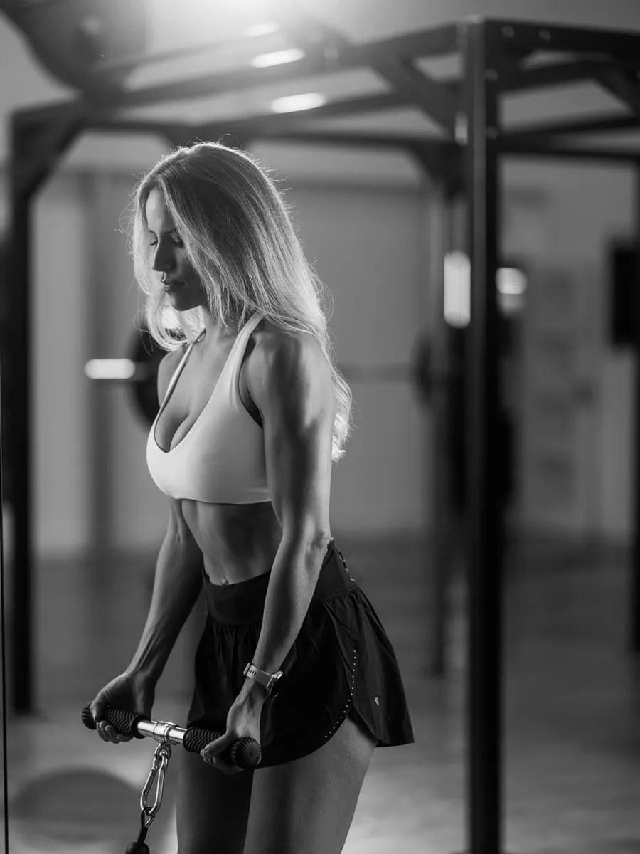 What Is a Fitness Photoshoot and Is It Right for You